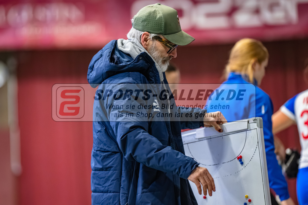 SM_20260110-DZ9_9197 | 1.Bundesliga Hallenhockey  (W) UHC - GTHGC / 7:4 (4:3)