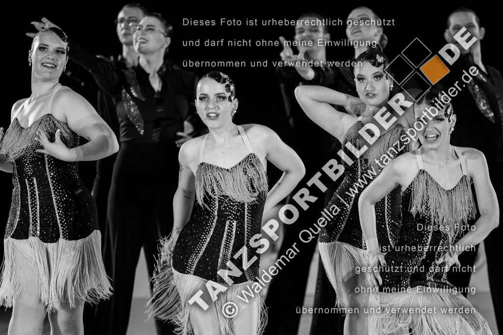 20250503-00852 | Hier finden Sie Tanz Bilder vom Latein und Standard Formationen tanzen. Sportbilder vom Tanzsport. Schöne Fotos und von Weltmeisterschaft, Europameisterschaft, Bundesliga, Regionalliga, Oberliga und Landesliga sowie von GOC Stuttgart, DanceComp, WM Bremen