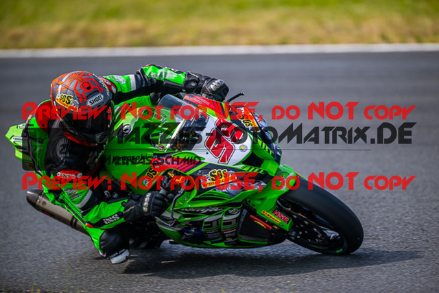 MaZZes_FotoMatrix_220520_1806 | Fotograf Mathias Schmid
Sportfotograf,
Eventfotograf,
Hochzeitsfotograf,
Portraitfotograf