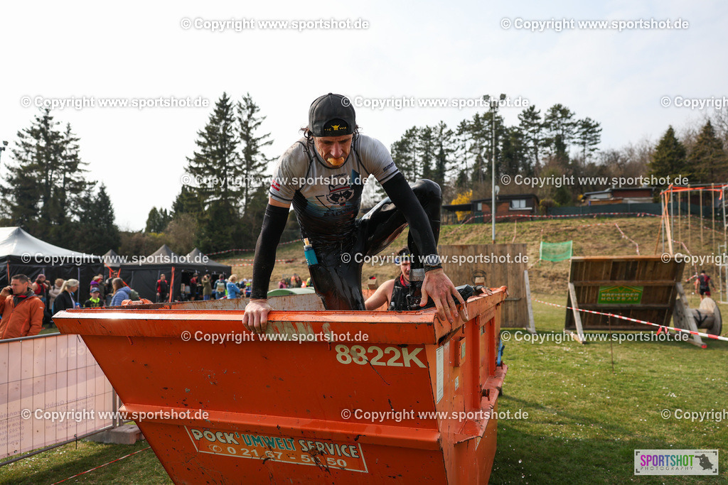 LUR_2986 | Celtic Warrior Dirth Run #celticwarriordirtrun #ocr #kidsrace #celtinis #sprint #wallhalla #dirtrun #donnerskirchen#celticwarriordirtruniscoming #celticwarrior #allout #battle #endurance #ultra #celticwarriorultra #yourpictrs #sportshot_your_pictrs