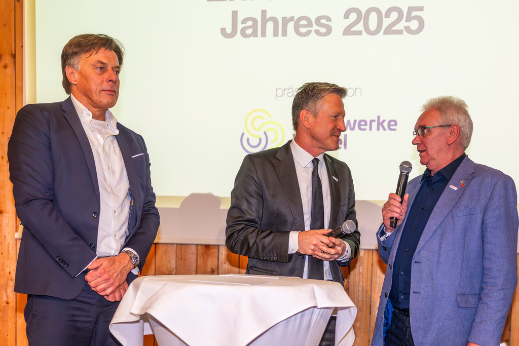 top-top.de 260306-138 | Foto, Video, Fotografie, Videografie, Fotobox, DJ, Discjockey, Musik, Musikbox, Veranstaltung, Photobooth, Amazon, Ebay, Buchtipp, Bestseller, Autor, Verlag, Buch, Wesel, Hamminkeln, NRW, Dinslaken, Rees, Drohne, Hochzeit, Party, Fotobox, Wesel, Fotograf