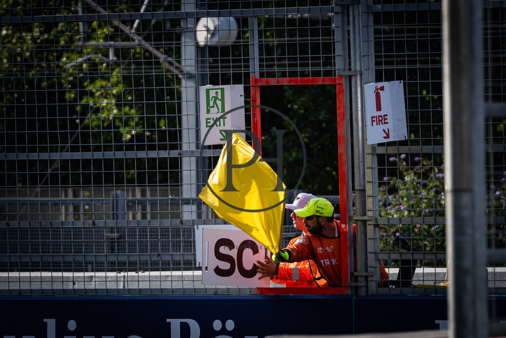 Formel E E-Prix London 2025 | ABB FIA Formula E Championship 2024/25 – Season finale in London, ExCeL London - Realisiert mit Pictrs.com