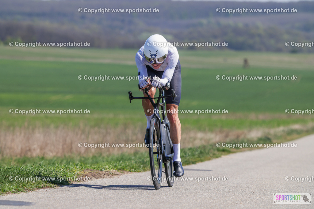 368A2880 | Neusiedlersee Radmarathon 2026@sportshot_your_pictrs #yourpictures#roadtowm2029 #nrm #neusiedlerseeradmarathon #neusiedlersee #neusiedlerseetourismus #burgenland #mörbisch #nrm26 #burgenlandtourismus #voglundco #poweredbyburgenlandtourismus #radsport #rad #marathon #ucigranfondo #visitburgenland #ucigranfondoworldseries