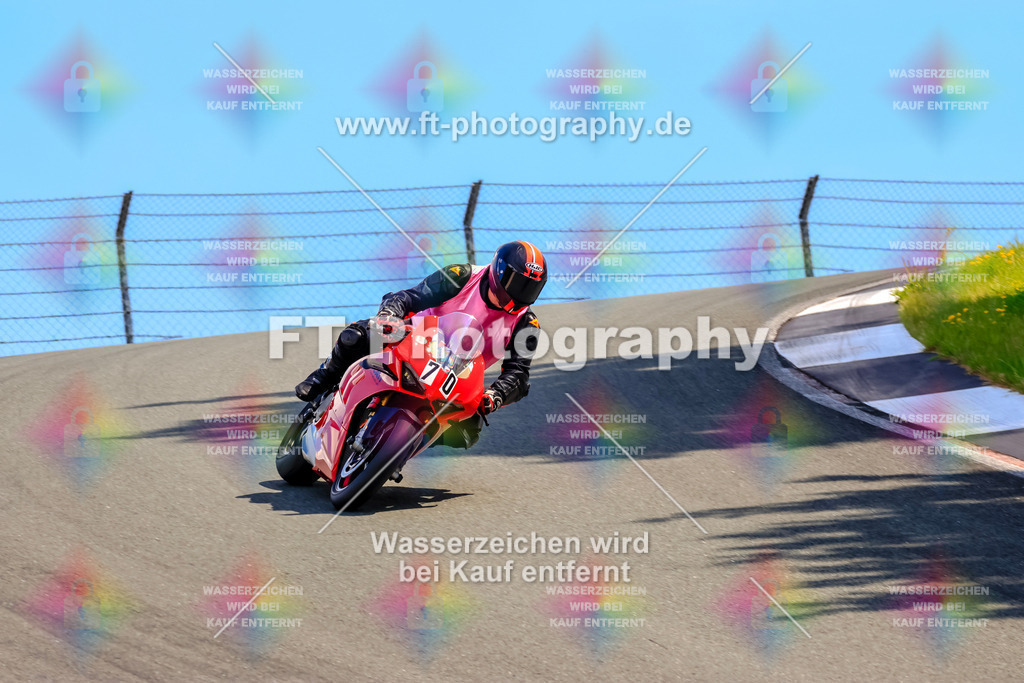 _TCM4329 | Hier findet Ihr Bilder von Touristenfahrten auf der Nürburgring Nordschleife oder von anderen Veranstaltungen die ich besucht habe. Viel Spass beim Durch Schauen 