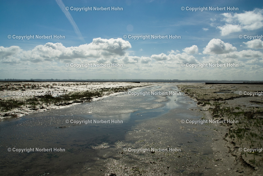 Northsea coast in the german city Sehestedt | Wattenmeer in Sehestedt an der Nordsee - Realisiert mit Pictrs.com