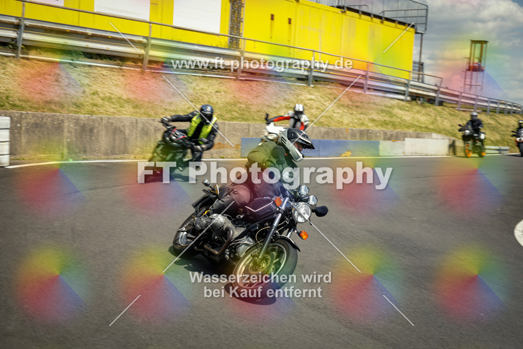 OBK_Mai_Volker_Adam-10861 | Hier findet Ihr Bilder von Touristenfahrten auf der Nürburgring Nordschleife oder von anderen Veranstaltungen die ich besucht habe. Viel Spass beim Durch Schauen 