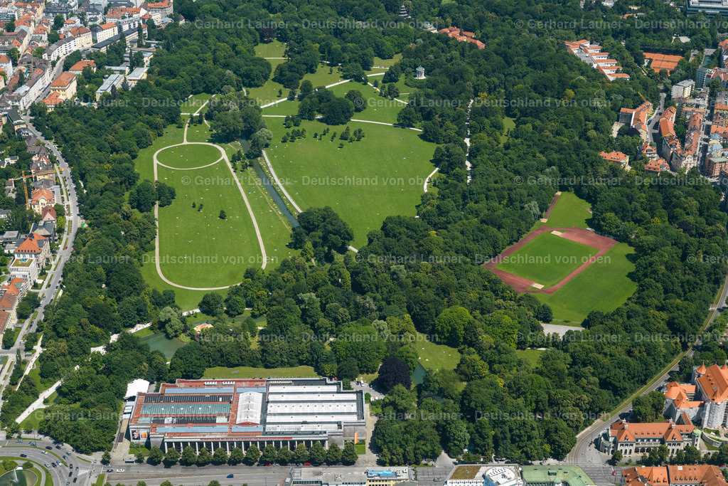 2810258 | Haus der Kunst und Englischer Garten, München