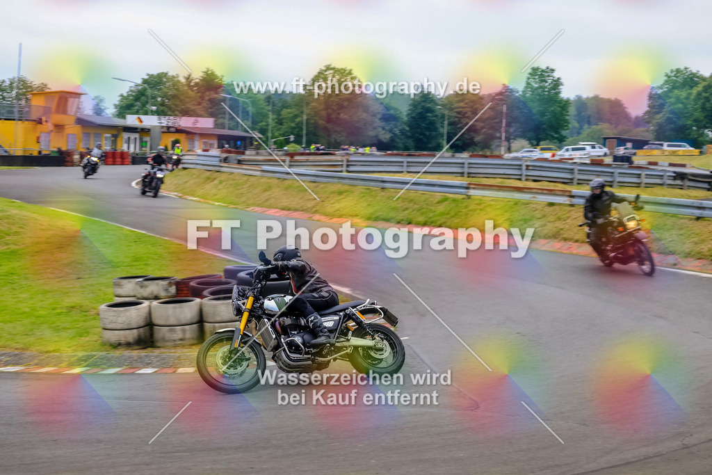 OBK-5836 | Hier findet Ihr Bilder von Touristenfahrten auf der Nürburgring Nordschleife oder von anderen Veranstaltungen die ich besucht habe. Viel Spass beim Durch Schauen 