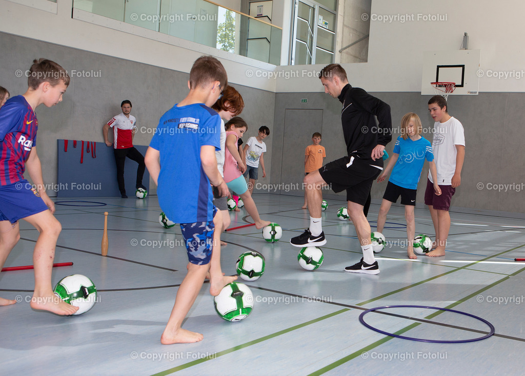 SCHULEAMBALL_030522_12 | bilder, linz, photo, foto, fussball, sport, fotolui, bundesliga