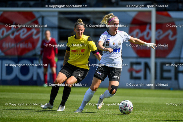 AUT, Relegation, LASK Frauen vs SV Oberglan | 19.06.2022, Raiffeisen Arena Pasching, AUT, Relegation, LASK Frauen vs SV Oberglan, im Bild Simone Krammer (Lask) vs Stefanie Huber (Oberglan)


// Relegation, LASK Frauen vs SV Oberglan in Pasching, Austria on 2022/06/19

