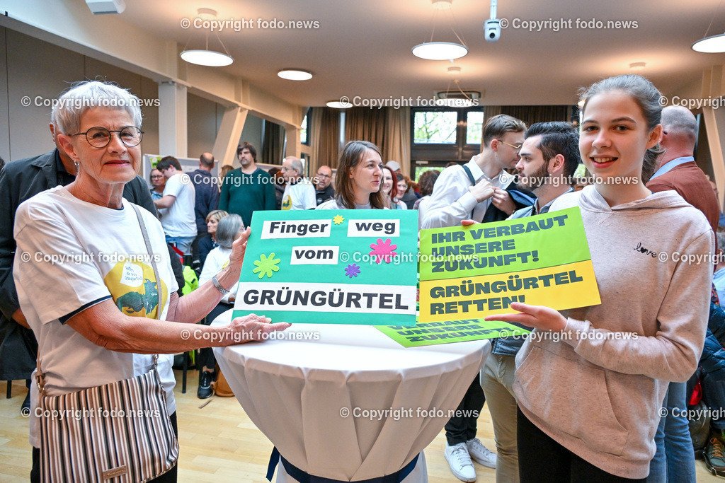 Linz_ Vorstellung Masterplan Digitaluni_ Univiertel_ 17.04.2024-7 | 17.04.2024, Johannes Kepler Universitaet Linz, AUT, Vorstellung Masterplan Digitaluni, Univiertel im Bild Besucher der Veranstaltung