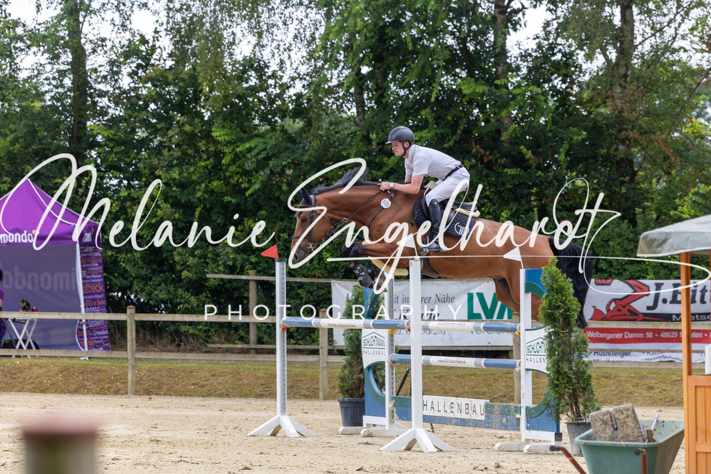 7I8A8328 | melanie-engelhardt-photography - Realisiert mit Pictrs.com