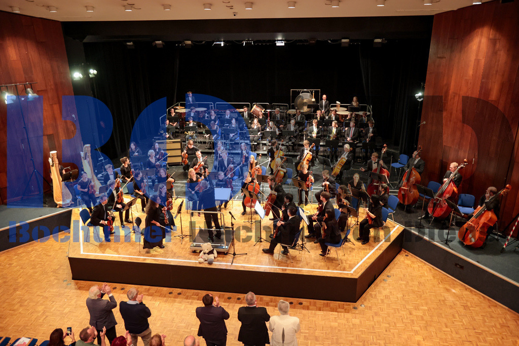 Maerkisches Jugendsinfonieorchester (MJO) {date} -  | {headline}(Foto: Sebastian Sendlak / BOND) - Realisiert mit Pictrs.com