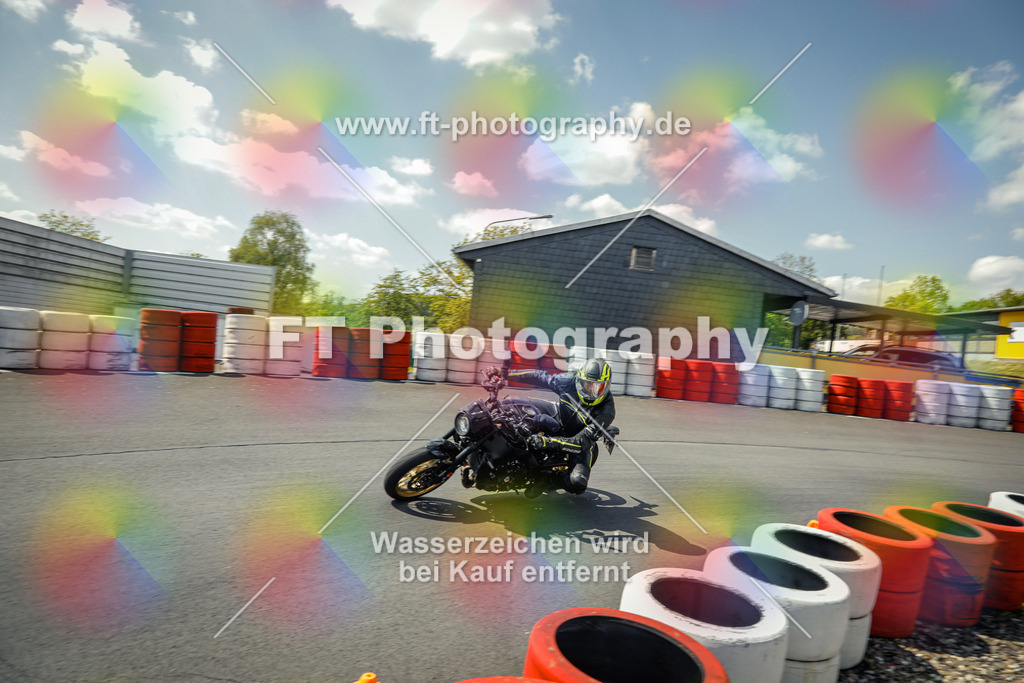 OBK_Mai_Volker_Adam-10911 | Hier findet Ihr Bilder von Touristenfahrten auf der Nürburgring Nordschleife oder von anderen Veranstaltungen die ich besucht habe. Viel Spass beim Durch Schauen 