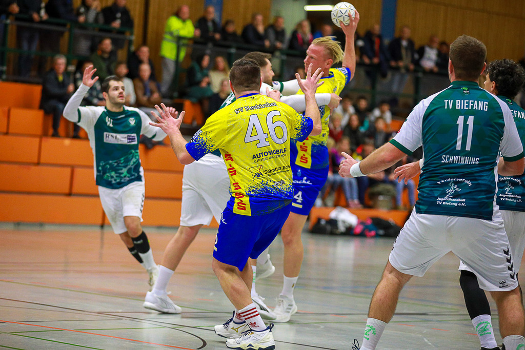 SVN_TvBiefang_161124_037 | Bildergalerie von Sport-Ereignissen aber auch von weiteren spannenden Dingen - nicht nur vom Niederrhein. In Anlehnung an den bekannten Spruch von Hanns Dieter Hüsch heißt das Motto: "Niederrhein ist überall".  - Realisiert mit Pictrs.com