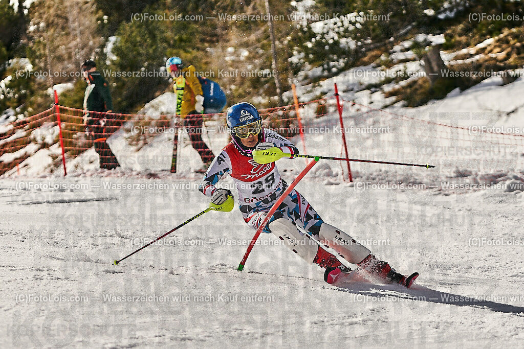ALS1181_WCM-SL-II_Kat-C_Hoerhager Monika | (C)FotoLois.com, Alois Spandl, World Criterium Masters Ski Alpin 2023 Hochkar, Slalom, Kategorie C, Di 21. März 2023.