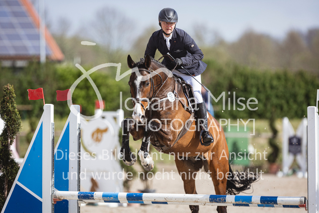 250419_Frühlingsfest_A-Stil1-430 | Deine schönsten Turniermomente als professionelle Fotos! Entdecke hochwertige Pferdesport-Fotografie im Online-Shop. Jetzt Fotos finden & bestellen!