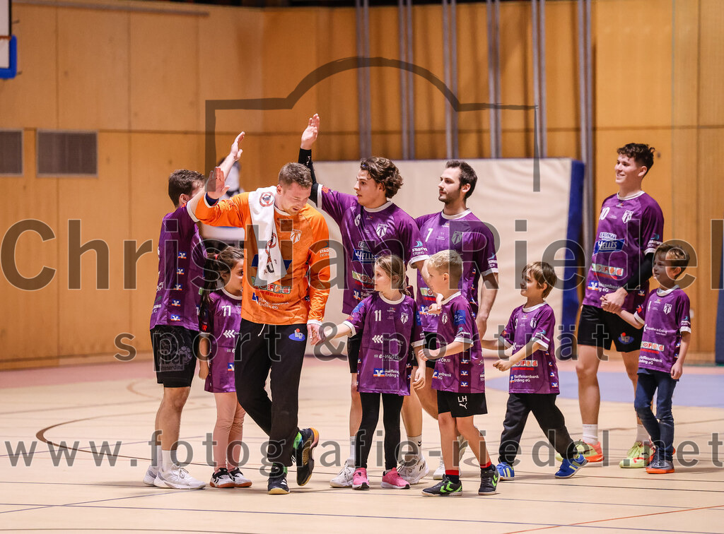 2024-11-24_001_SpVgg_Altenerding_gegen_ASV_Dachau | Erding, Deutschland, 24.11.2024:Handball, Bezirksoberliga Männer 2024 / 2025, 8. Spieltag, SpVgg Altenerding gegen ASV Dachau, Endergebnis: 30:23Torwart Ferdinand Mayer (SpVgg Altenerding, #97), Jabob Köhler (SpVgg Altenerding, #6), Simon Rüdiger (SpVgg Altenerding, #7), Tim Steininger (SpVgg Altenerding, #10)Foto: Christian Riedel / fotografie-riedel.net