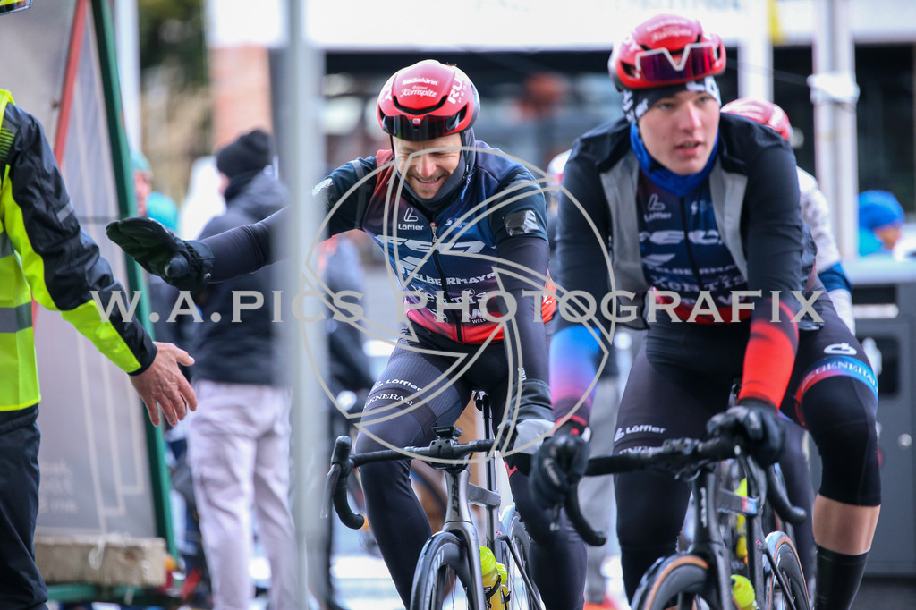 ..... | LEONDING,AUSTRIA,24.März.24 - 63.Radsaisoneröffnungsrennen Leonding Road Cycling League , Image shows: 
Photo: WAPICS / Andreas Willdoner