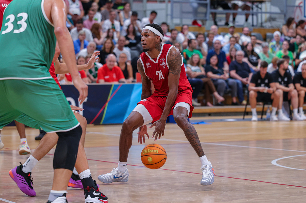 BAYER GIANTS vs VET-CONCEPT Gladiators Trier Test-82 | Fotos von Basketballspielen aus dem Raum NRW fotografiert von Gero Mueller-Laschet und Daniel Schaefer - Realisiert mit Pictrs.com