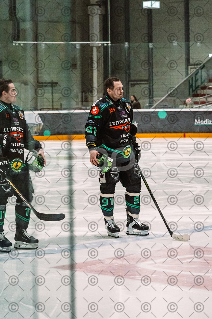 Alligators_vs_Erding_12_12_2025-035 | Höchstadt Alligators Fotogalerie: Eishockey-Action aus Franken. Professionelle Spielfotos, Portraits & Stadionbilder zum Download. Jetzt entdecken! - Realisiert mit Pictrs.com