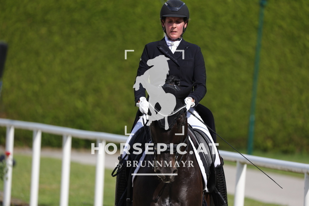 0P6A6763 | Willkommen bei Brunnmayr - Design & Fotografie – Ihrem Spezialisten für Reitturniere und Pferdeveranstaltungen in Oberösterreich, Salzburg und Bayern! Seit über 17 Jahren sind wir leidenschaftlich dabei.