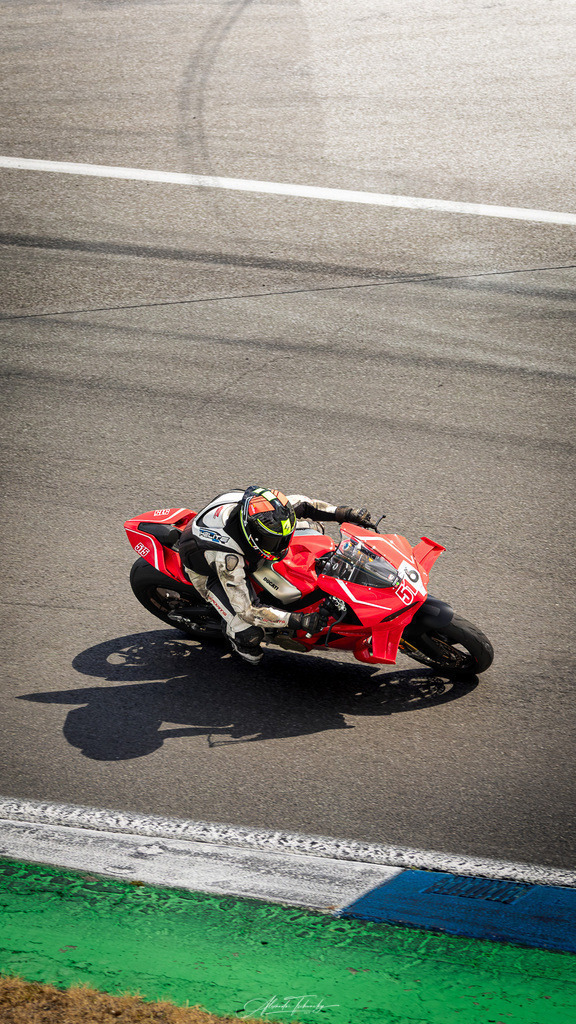 Ducati Trackday Hockenheimring 2026 | Entdecken Sie die faszinierende Welt von Alexander Tschuncky Arts: Kreative Fotografie, atemberaubende Automobilkunst und hochwertiger Bilderdruck. Lassen Sie sich inspirieren! - Realisiert mit Pictrs.com