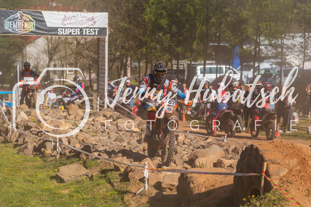 JHF.ECHT.4h.Samstag105 | jennyhubatsch-endurofotografie