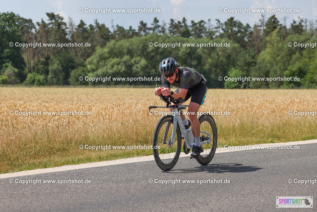 007A1179 | Rund um das Thema Sport-Event-Fotografie & individuelle Teilnehmerfotos. Jeder Teilnehmer wird fotografiert.