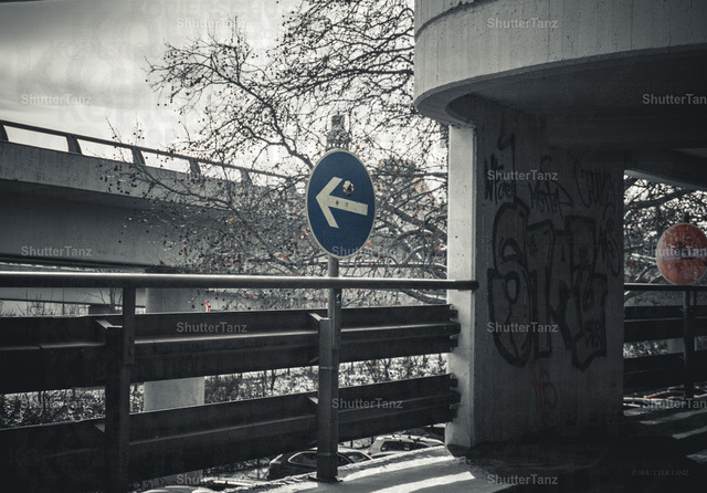 Direction | SHUTTERTANZ - Realisiert mit Pictrs.com