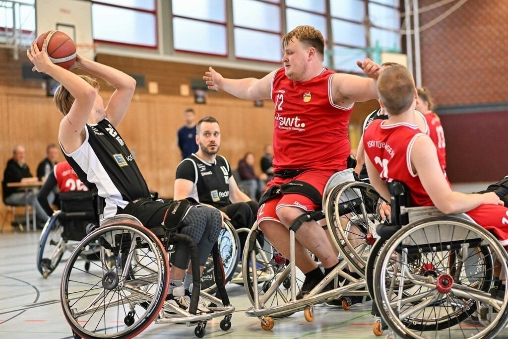 2025-12-14-Ralph_Kunze-6104 | Ralph Kunze - Realisiert mit Pictrs.com