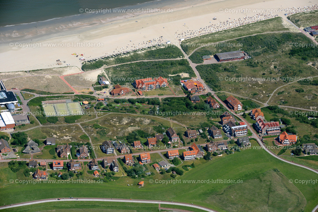 Baltrum_ELS_0776120615 | Baltrum - Aufnahmedatum: 12.06.2015, Aufnahmehöhe: 1287 m, Koordinaten: N53°42.557' - E7°22.727', Bildgröße: 7360 x  4912 Pixel - Copyright 2015 by Martin Elsen, Kontakt: Tel.: +49 157 74581206, E-Mail: info@schoenes-foto.de

Schlagwörter:Ostfriesische Insel,Niedersachsen,Strand,Nordsee,Ostrfiesland,Meer,Insel,Luftbild,Luftbilder,Luftaufnahme,