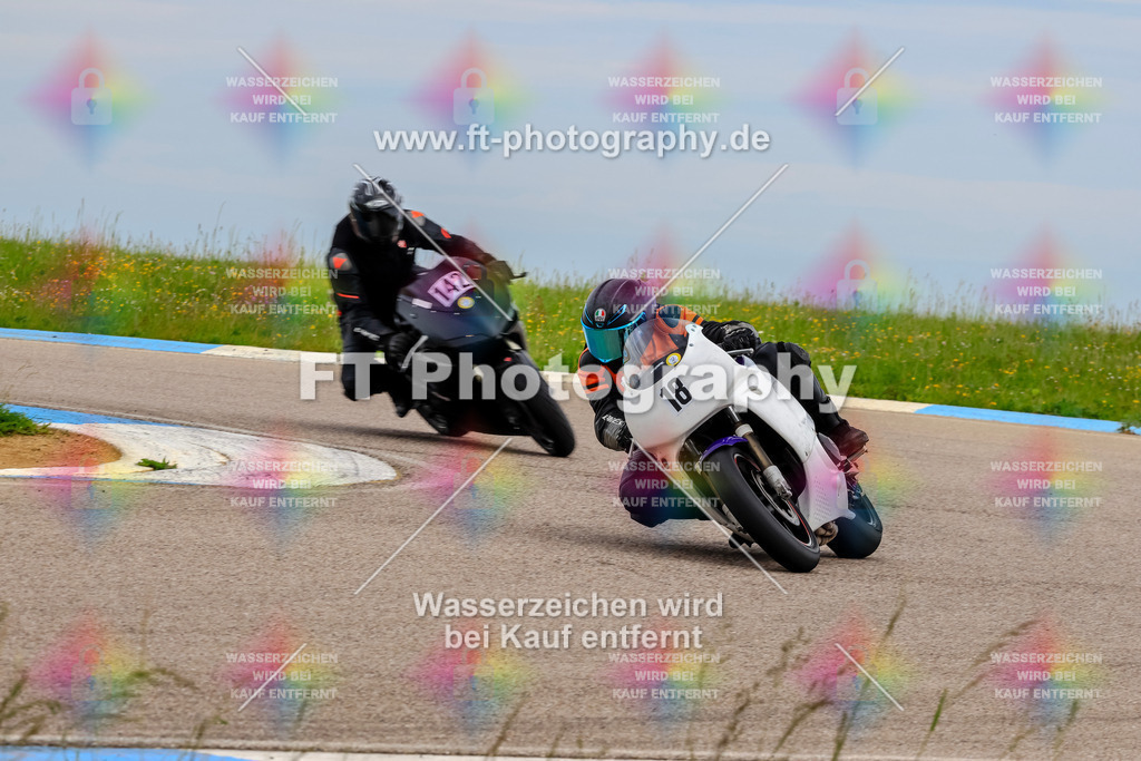 MotoTeam-2556 | Hier findet Ihr Bilder von Touristenfahrten auf der Nürburgring Nordschleife oder von anderen Veranstaltungen die ich besucht habe. Viel Spass beim Durch Schauen 