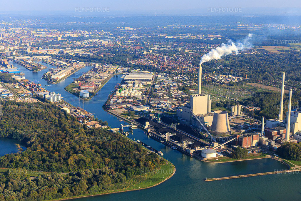 Luftbild: KA-Rheinhafen im Ortsteil Daxlanden in Karlsruhe im Bundesland Baden-Württemberg in Deutschland. Foto: IMG_103590.jpg vom 23.09.2017 durch Werner Riehm/FLY-FOTO.de