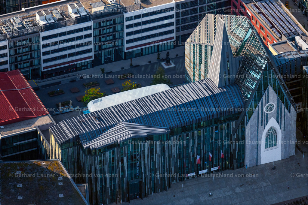 4040459 | LEIPZIG 14.09.2020 Universitäts- Hauptgebäude " Neues Augusteum " am Augustusplatz im Ortsteil Zentrum in Leipzig im Bundesland Sachsen, Deutschland. Weiterführende Informationen bei: Erick van Egeraat,  Stadt Leipzig. // Main university building " Neues Augusteum " on Augustusplatz in the district Zentrum in Leipzig in the state Saxony, Germany. Further information at: Erick van Egeraat,  Stadt Leipzig. Foto: Gerhard Launer