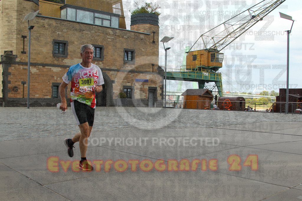250920_1533_EV4_9108 | Sportfotografie im Rhein-Sieg Kreis, Köln, Bonn, NRW, Rheinland Pfalz, Hessen, etc. Unser Tätigkeitsfeld umfasst den Laufsport vom Volkslauf über den Marathon, Duathlon, Triathon bis zum Ultralauf wie Kölnpfad Ultra oder Schindertrail.