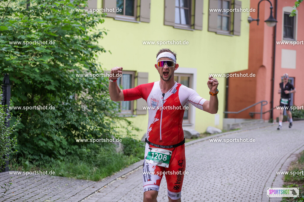 KSZ_4102 | Stadttriathlon Erding 2025. #yourpictrs #sportshot_your_pictrs @Sportshotphotography #stadttriathlonerding Copyright: www.sportshot.de