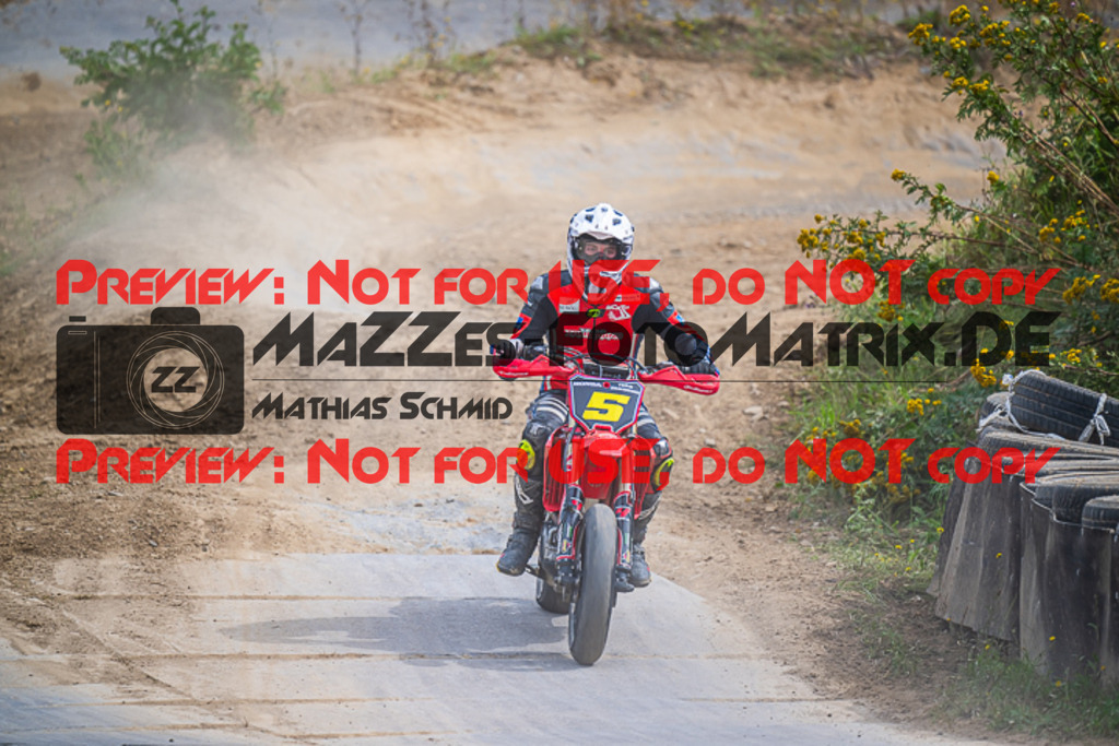 MaZZes_FotoMatrix_230813_7428 | S2