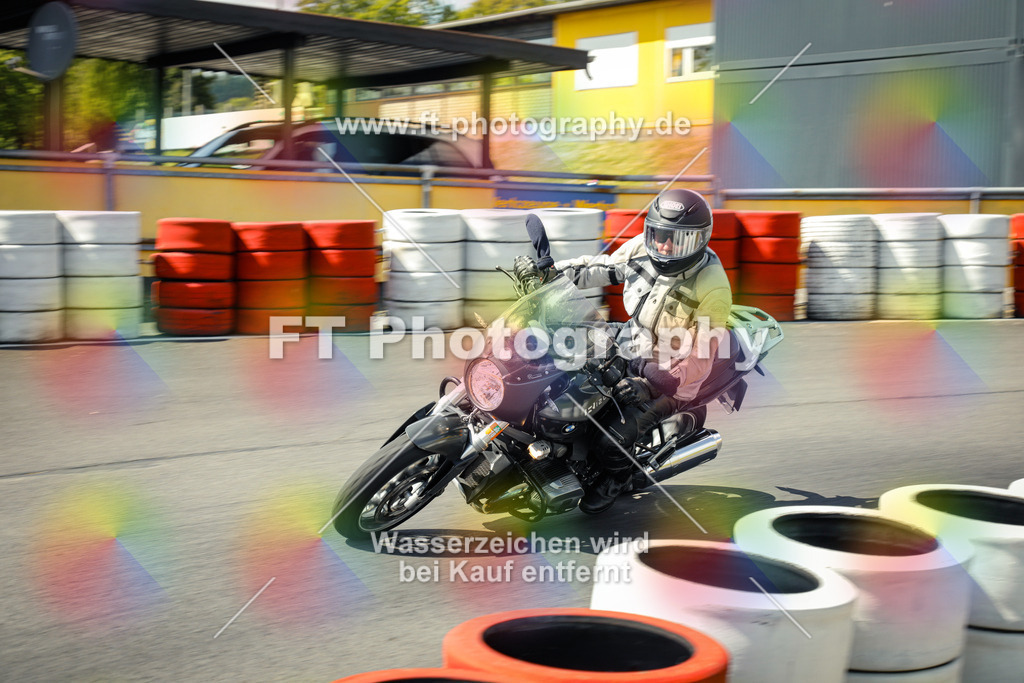 OBK_Mai_Martina_Markus-11097 | Hier findet Ihr Bilder von Touristenfahrten auf der Nürburgring Nordschleife oder von anderen Veranstaltungen die ich besucht habe. Viel Spass beim Durch Schauen 