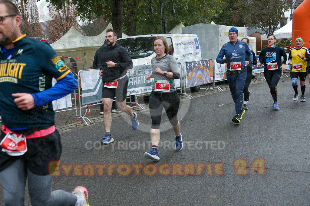 251130_1144_EX1_8549 | Sportfotografie im Rhein-Sieg Kreis, Köln, Bonn, NRW, Rheinland Pfalz, Hessen, etc. Unser Tätigkeitsfeld umfasst den Laufsport vom Volkslauf über den Marathon, Duathlon, Triathon bis zum Ultralauf wie Kölnpfad Ultra oder Schindertrail.