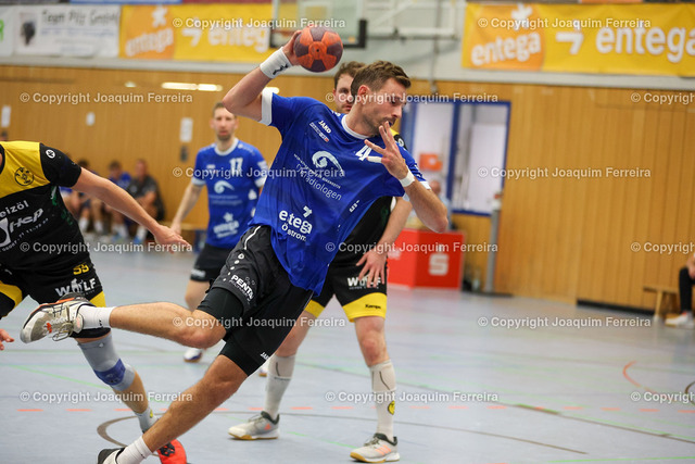 msghab_03121 | despor 2022.10.23 HB Männer Oberliga MSG Umstadt/Habitzheim - TV Petterweil  emspor, emonline, despor,  v.l., Robin Drews (MSG Umstadt/Habitzheim) 
 - Realisiert mit Pictrs.com