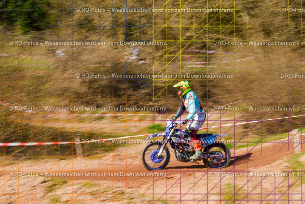 3 Lauf Mernes-234 | Sportfotografie von RO-Fotos: Motorsport, Motocross, Enduro, Laufveranstaltungen und Triathlon. Professionelle Fotos von Sportlern und Events. - Realisiert mit Pictrs.com
