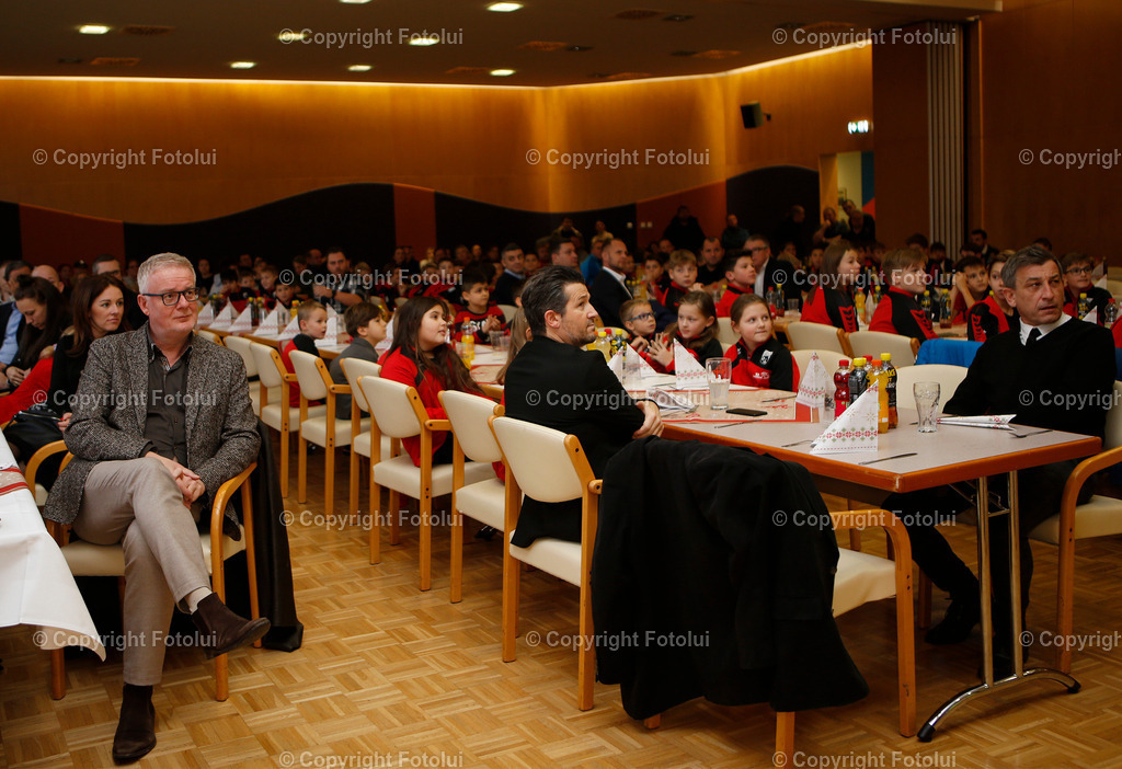 ASKOEOEDTWEIHNACHTSFEIERNACHWUCHS_18 | bilder, linz, photo, foto, fussball, sport, fotolui, bundesliga