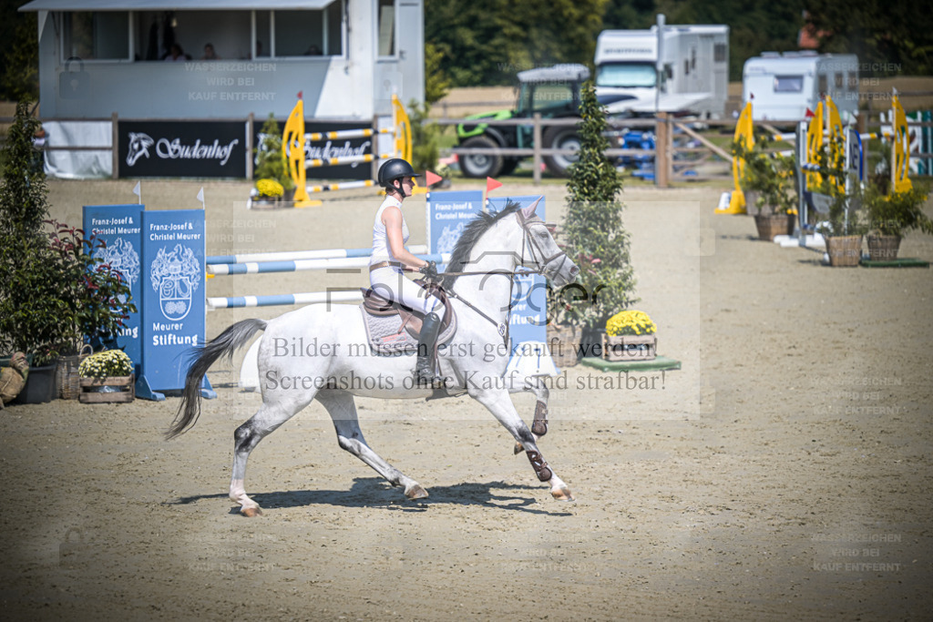 DOS_0231 | Entdecke hochwertige Reitturnierfotos von Foto Oger. Professionell, emotional und authentisch – jetzt Lieblingsmomente im Shop bestellen. - Realisiert mit Pictrs.com