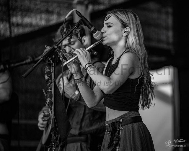 IMG_2022_07_10_0020818 | Professionelle Fotografen für Portrait-, Produkt-, Beauty -, Fashion-, kommerzielle - u. Hochzeitsfotografie sowie für Veranstaltungen. Lokal vor Ort oder in lokalen Studios.