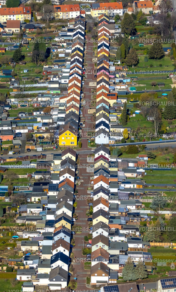 Unna230214125 | Luftbild, Reihenhäuser Wohnsiedlung mit bunten Fassaden und Dächern, Friedrichstraße, Königsborn, Unna, Ruhrgebiet, Nordrhein-Westfalen, Deutschland