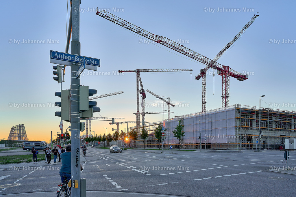 Bauboom in München-by_JM | Bauboom in München West - Realisiert mit Pictrs.com