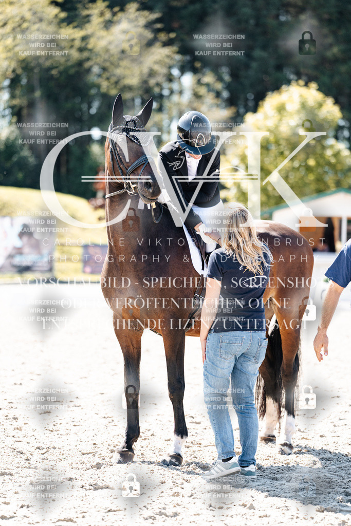 CK904255 | Turnierfotografie Pferdefotografie Trier Rheinland-Pfalz Pferdesport Reitsport Tierfotografie Sportfotografie Pferdevideo Pferdevideografie Equestrianvideography equestrianphotography  - Realisiert mit Pictrs.com