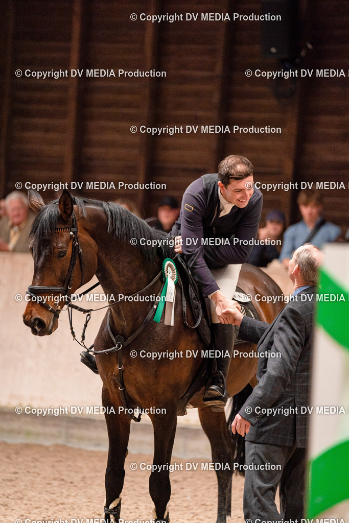 Springen Tag 3-565 | dv-media-shop - Realisiert mit Pictrs.com