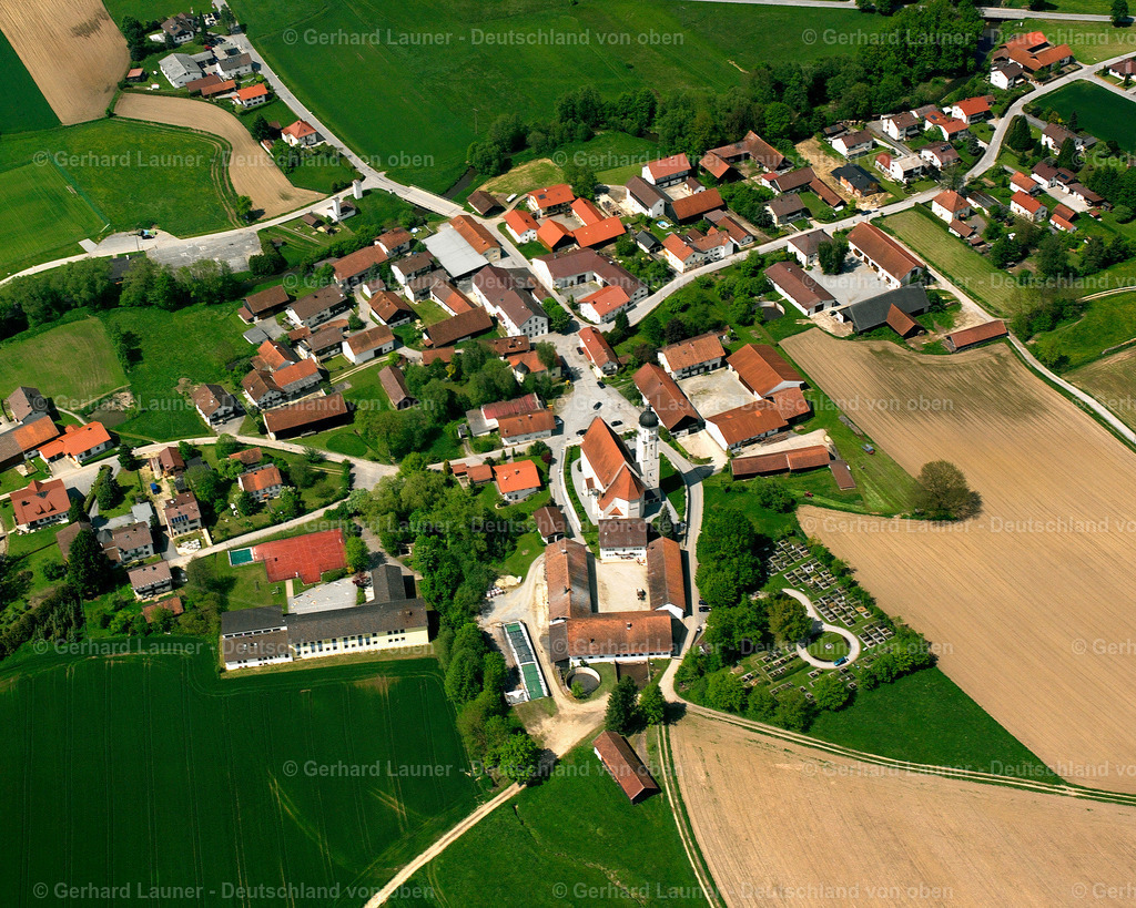 2517999 | Emmersdorf, Johanniskirchen